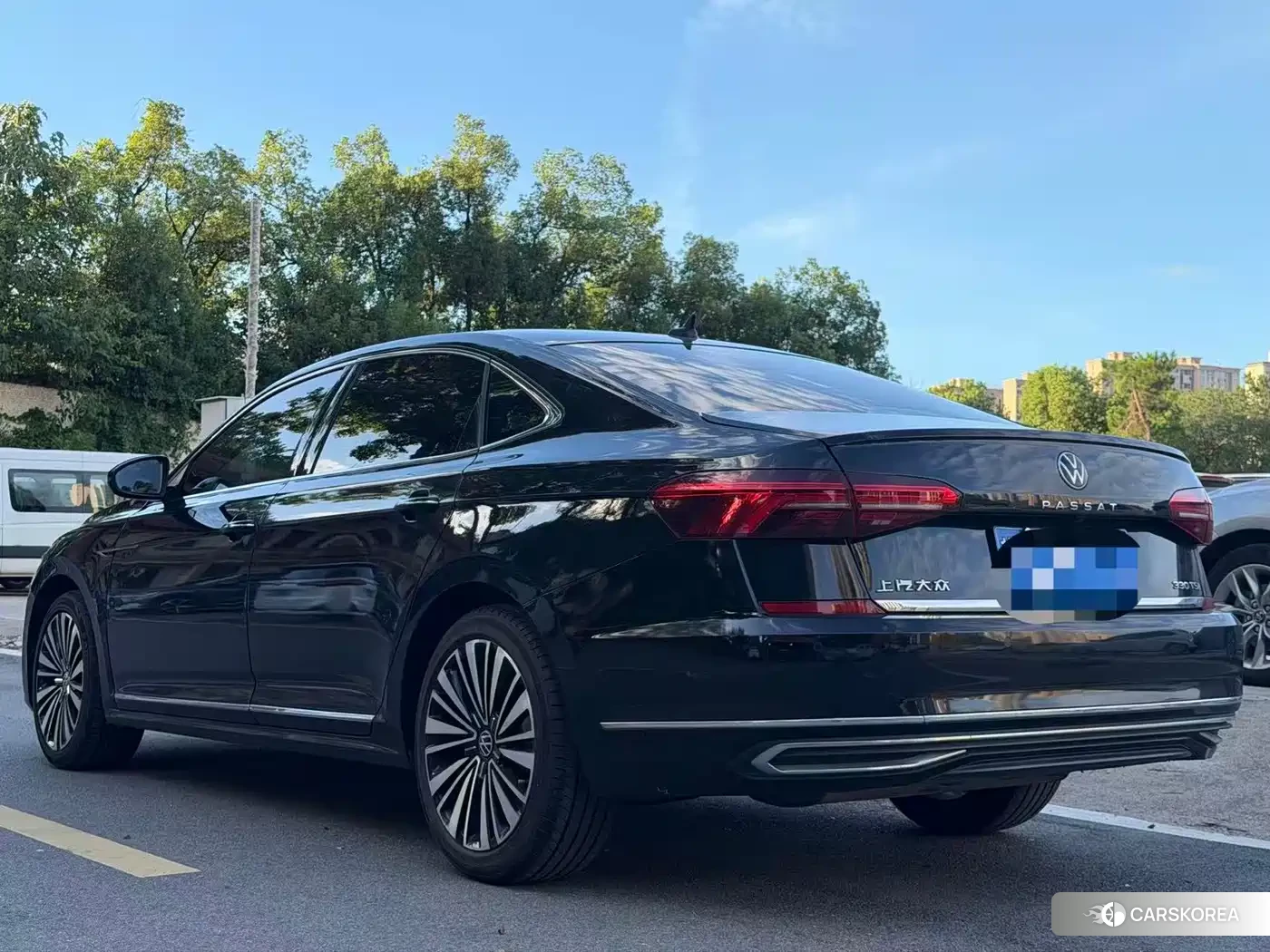 Volkswagen Passat id 4655110 из Китая 8