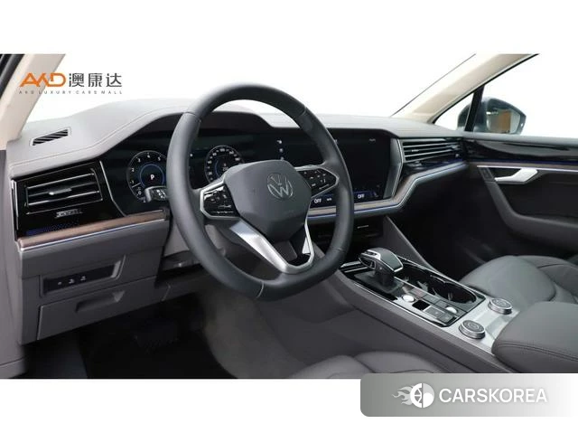 Volkswagen Touareg id 3913840 из Китая 8