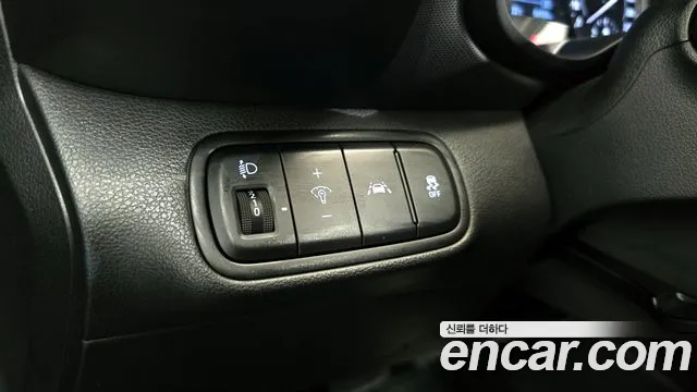 Hyundai Venue id 2758138 из Кореи 18