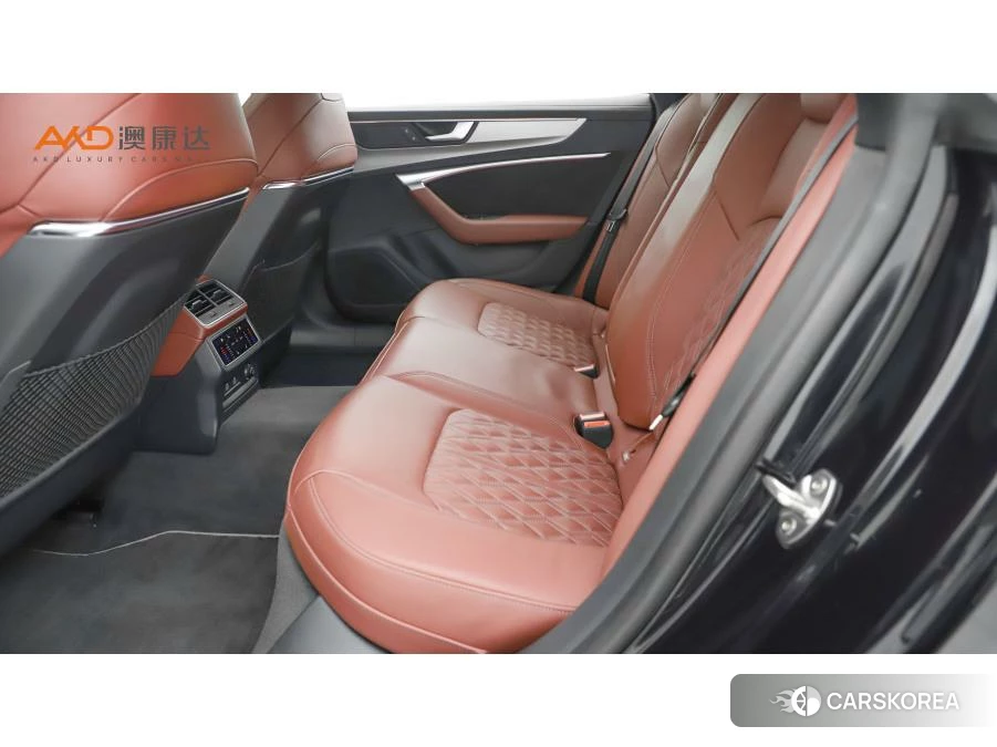 Audi A7L id 4473973 из Китая 8