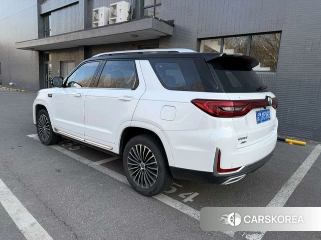 Chang'an CS95 id 4374736 из Китая 10