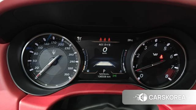 Maserati Ghibli id 4415779 из Кореи 29
