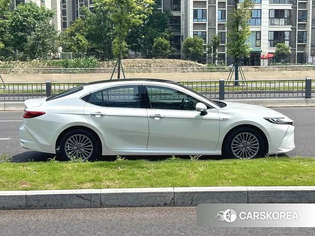 Toyota Camry id 4353328 из Китая 8
