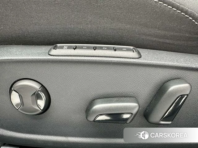Volkswagen Golf id 4380602 из Китая 16