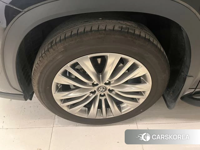 Toyota Highlander id 4278984 из Китая 13