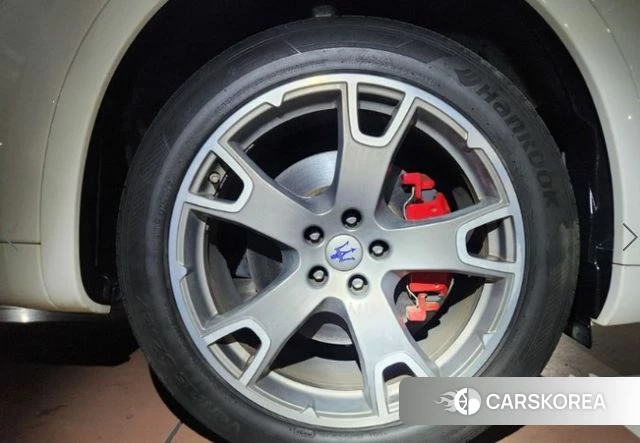 Maserati Levante id 4180717 из Кореи 8