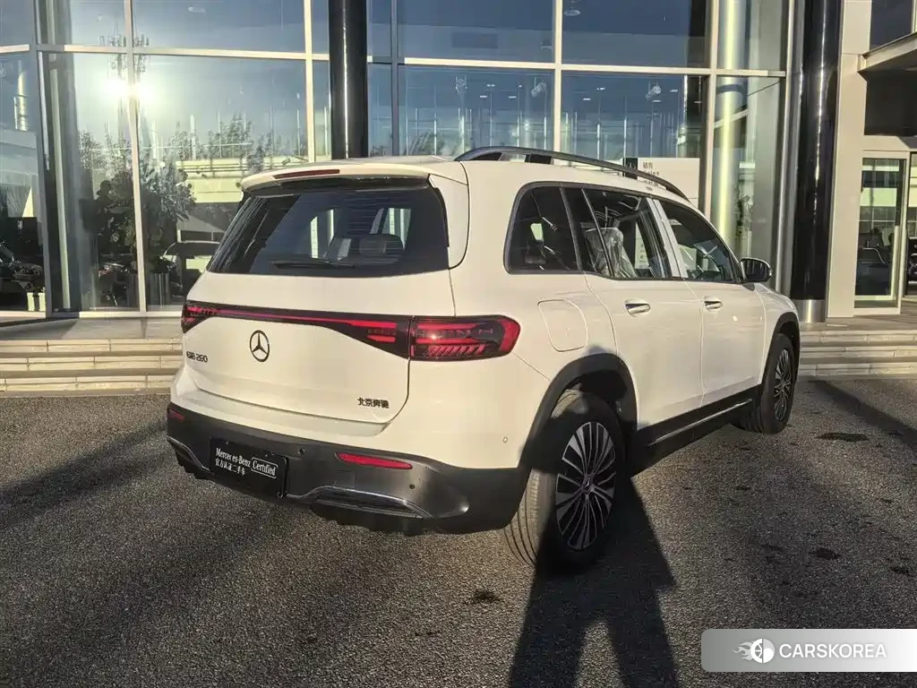 Mercedes-Benz EQB id 4547968 из Китая 16