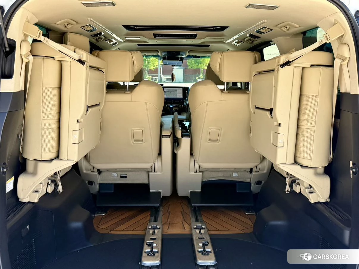Toyota Alphard id 4461233 из Китая 18