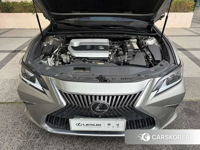 Lexus ES id 4240552 из Китая 13