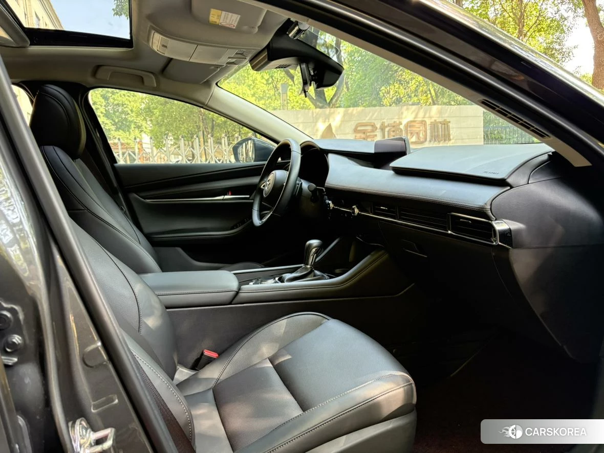 Mazda 3 id 4453845 из Китая 9
