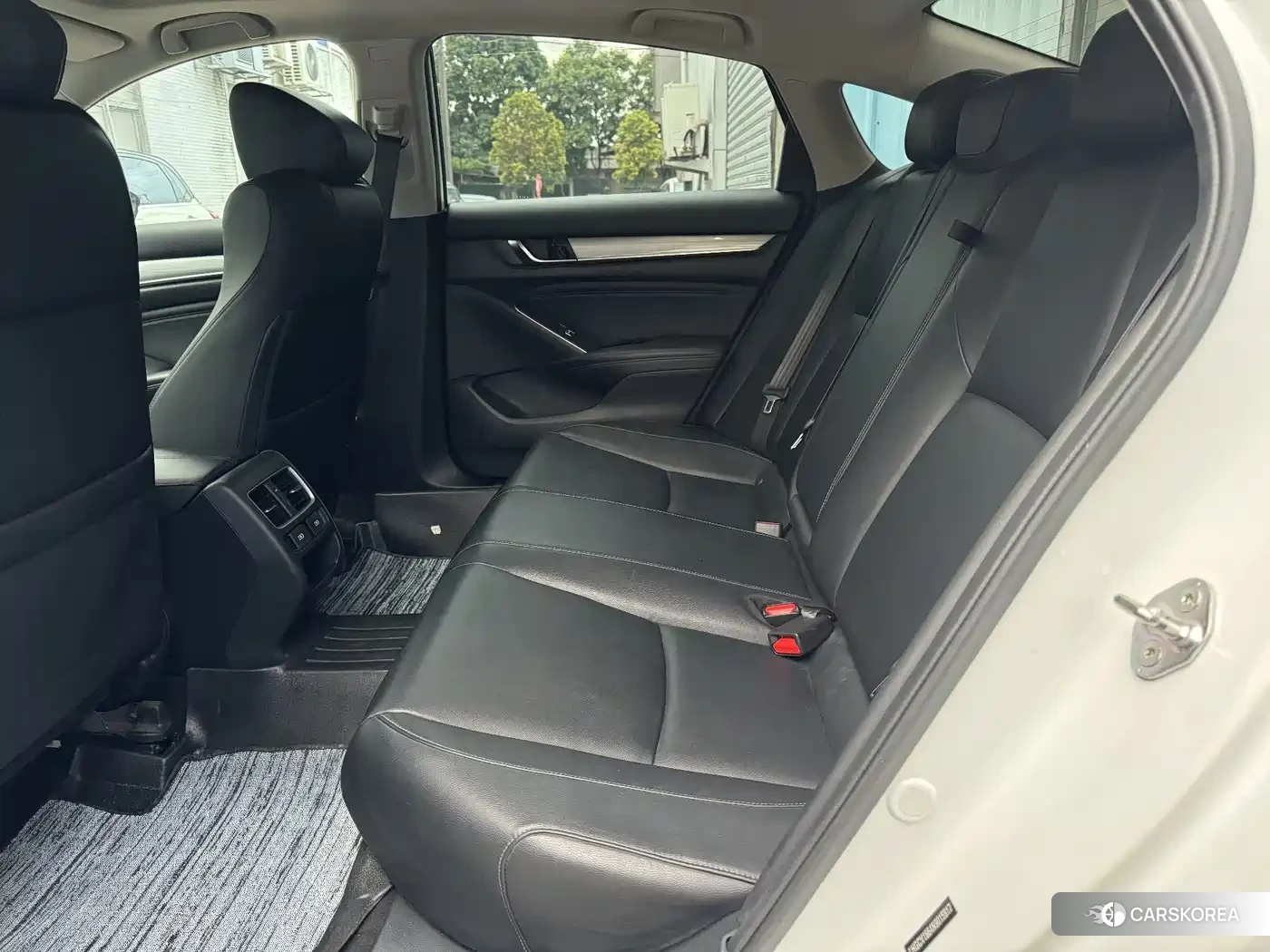 Honda Accord id 4685954 из Китая 15