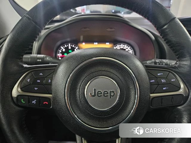 Jeep Renegade id 4251158 из Кореи 18