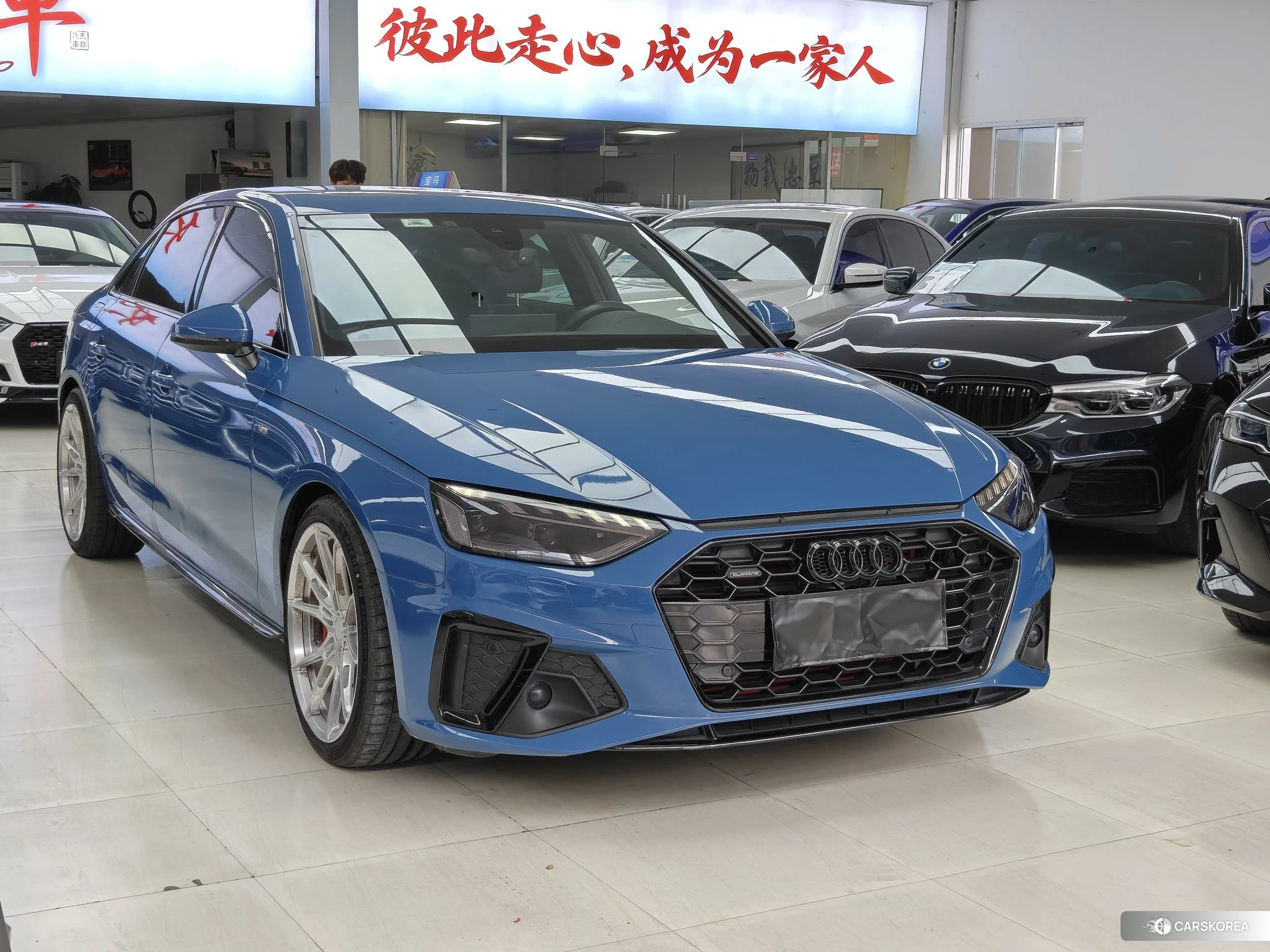 Audi A4L id 4413335 из Китая 19