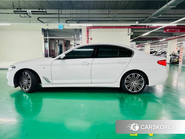 BMW 5 Series (G30) id 4693368 из Кореи 14