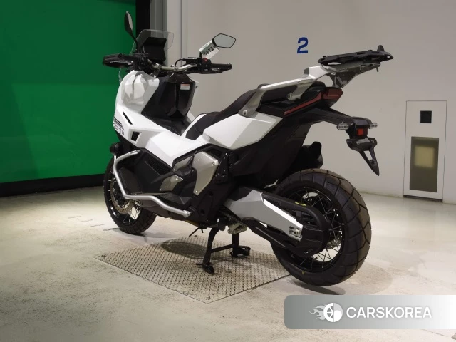 Проданный Honda X-ADV 750 id 4313282 из Японии, фото 8