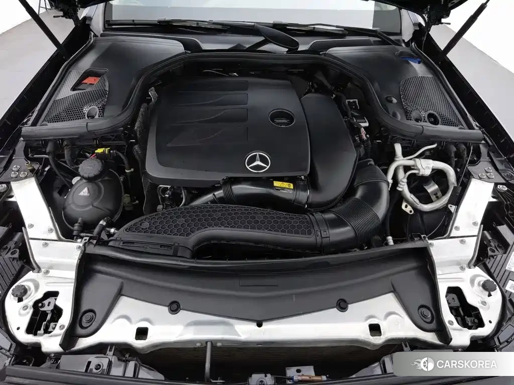 Mercedes-Benz E-Class id 4669499 из Китая 22