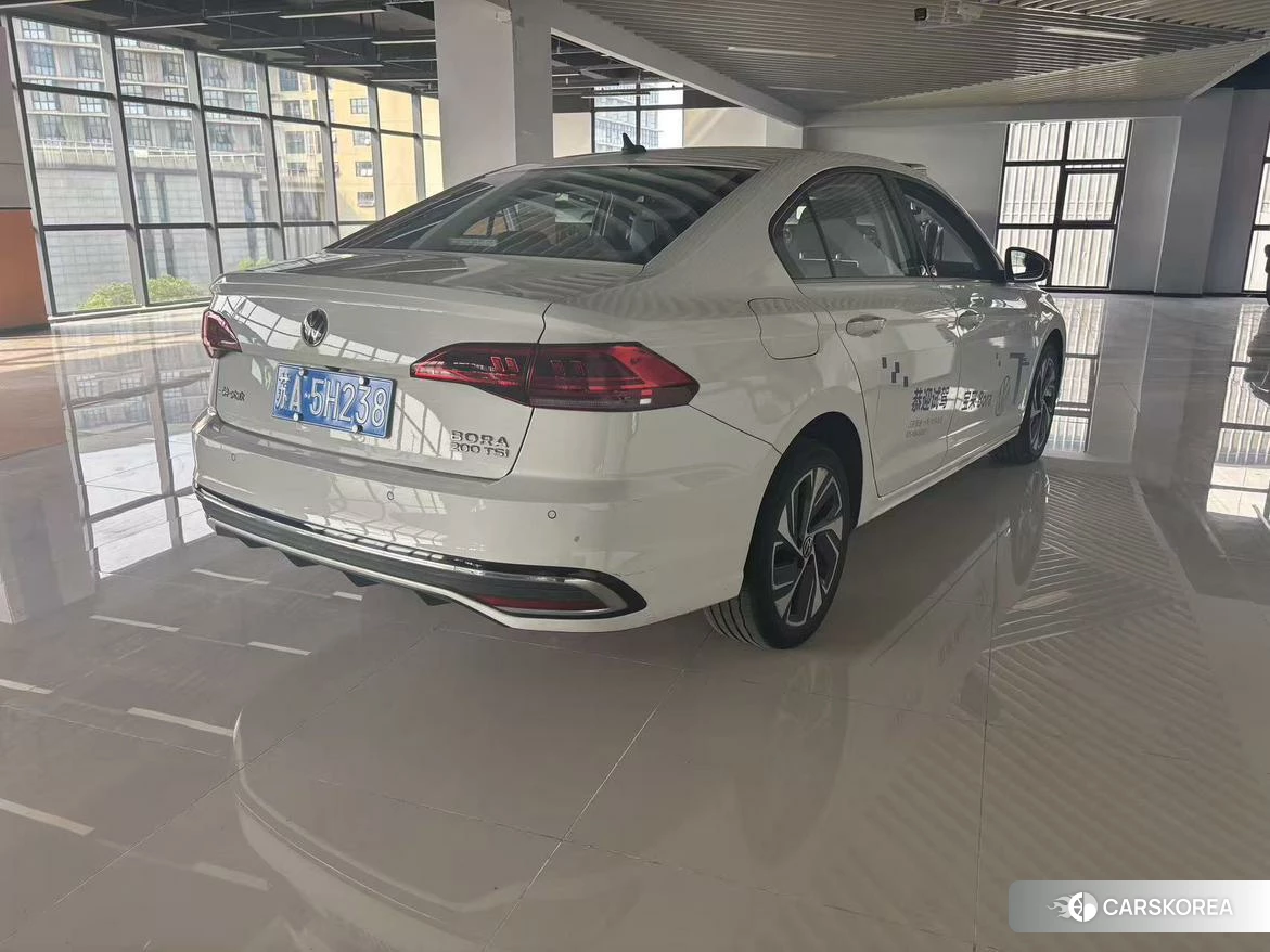 Volkswagen Bora id 4473771 из Китая 8