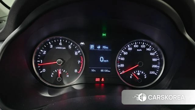 Kia Stonic id 3966044 из Кореи 18