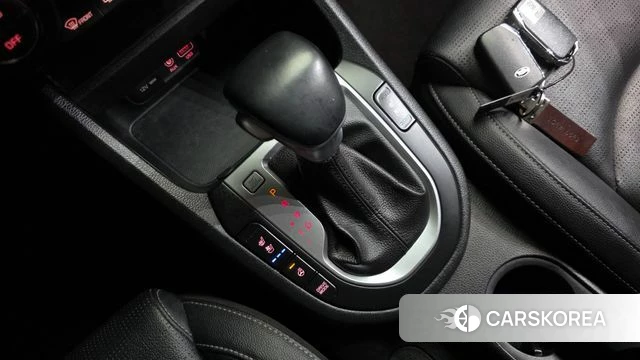 Kia Come New K3 id 4836672 из Кореи 31