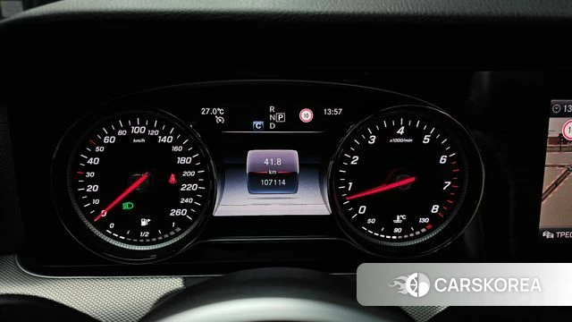 Mercedes-Benz E-Class W213 id 4615002 из Кореи 32