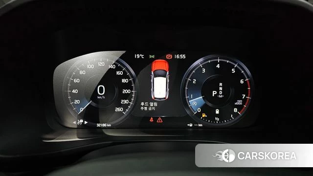 Volvo XC40 id 3866498 из Кореи 18