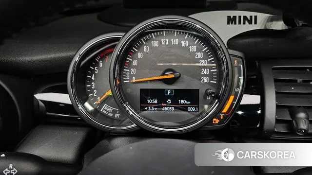 Mini Cooper Convertible id 3578102 из Кореи 18