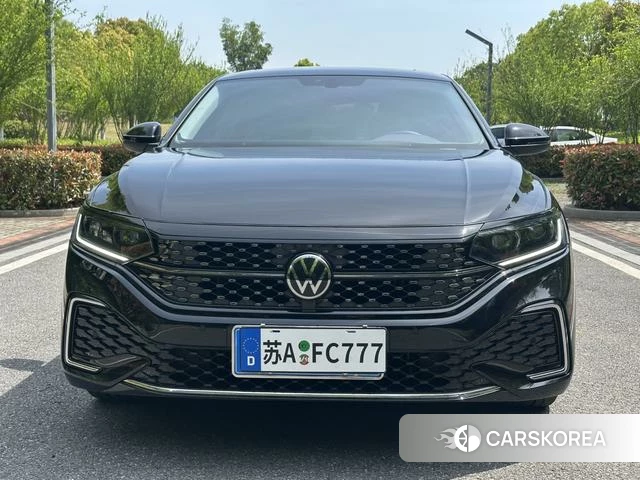 Volkswagen Passat id 4273087 из Китая 15