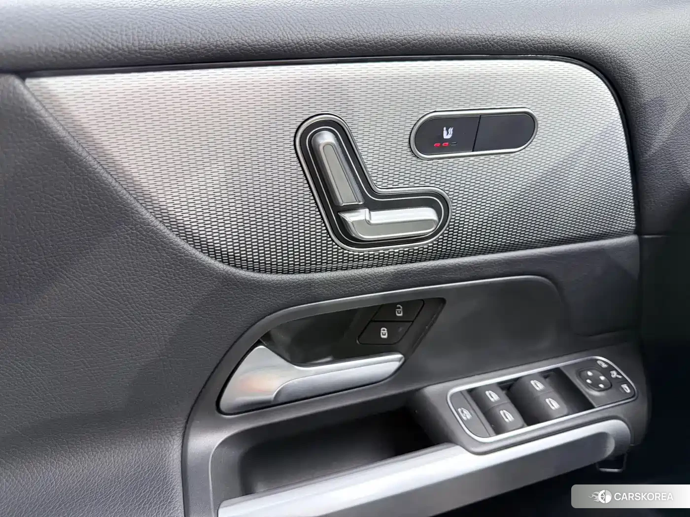 Mercedes-Benz GLB id 4622458 из Китая 13