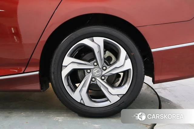 Honda Accord id 4257516 из Китая 18