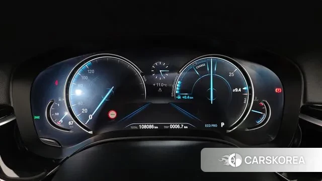 BMW 5 Series (G30) id 3779146 из Кореи 18