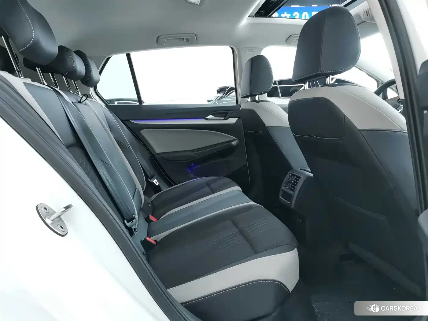 Volkswagen Golf id 4576480 из Китая 11