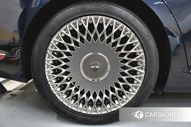 Genesis G90 id 4872443 из Кореи 17