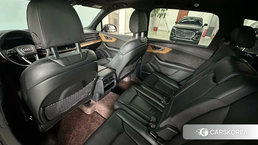 Audi Q7 id 4485319 из Китая 17