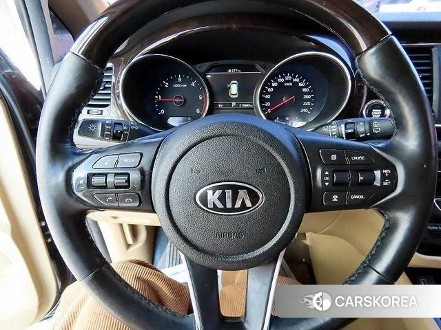 Kia The New Carnival id 3808329 из Кореи 18