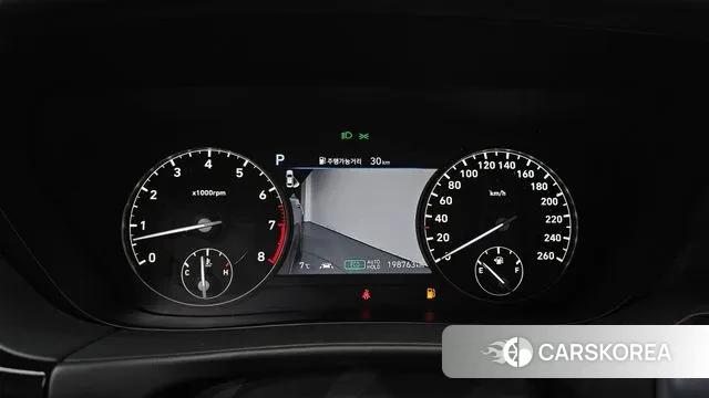 Genesis G90 id 3672584 из Кореи 18