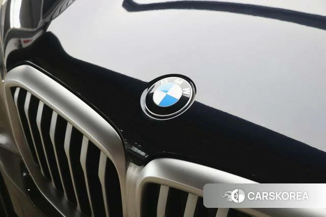 BMW X5 id 4210376 из Китая 31