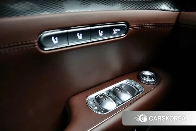 Genesis G90 (RS4) id 3022726 из Кореи 18