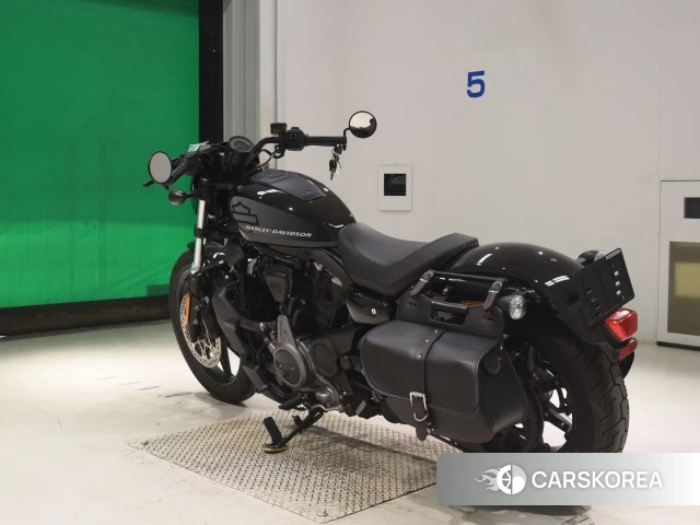 Harley-Davidson NIGHTSTER RH975 id 4348204 из Японии 8