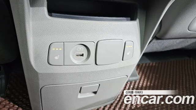 Kia The New Carnival id 2701855 из Кореи 18