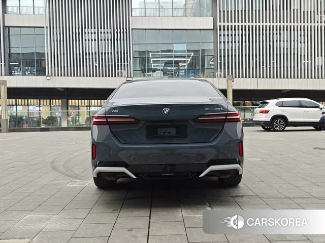 BMW i5 id 4257966 из Китая 12