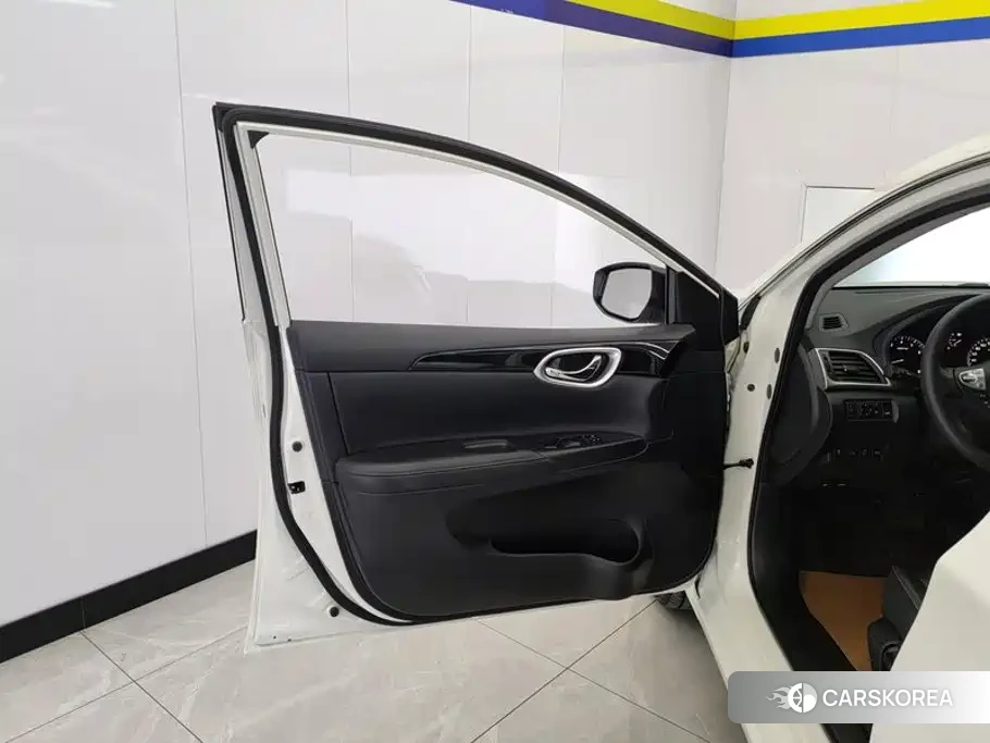 Nissan Sylphy id 4589290 из Китая 14