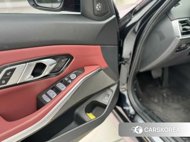 BMW 3 series id 4263995 из Китая 15