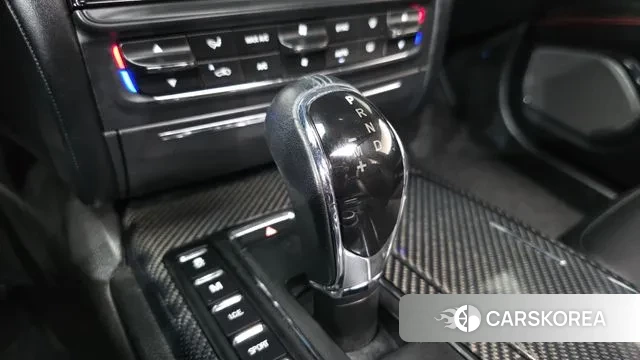 Maserati Quattroporte id 3552771 из Кореи 18