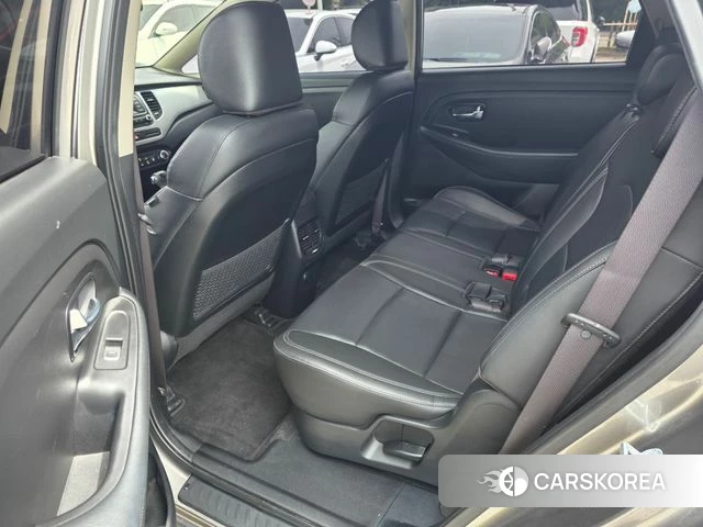 Kia The New Carens id 4728030 из Кореи 18