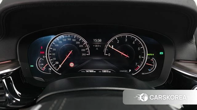 BMW 5 Series (G30) id 4907838 из Кореи 18