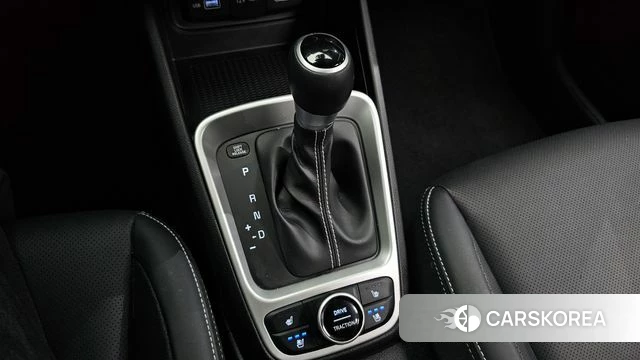 Hyundai Venue id 3935438 из Кореи 18