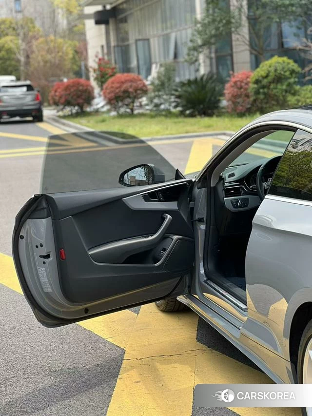 Audi A5 id 4258609 из Китая 8