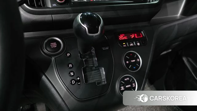Kia The New Kia Ray id 4784021 из Кореи 31