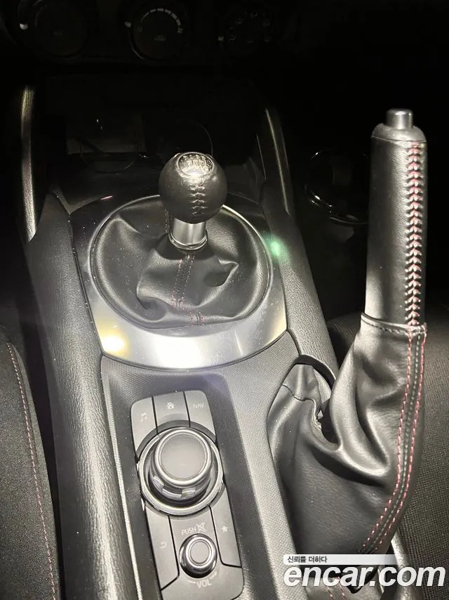 Mazda MX-5 MIATA id 2818708 из Кореи 8