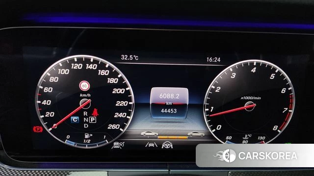 Mercedes-Benz E-Class W213 id 4325072 из Кореи 35